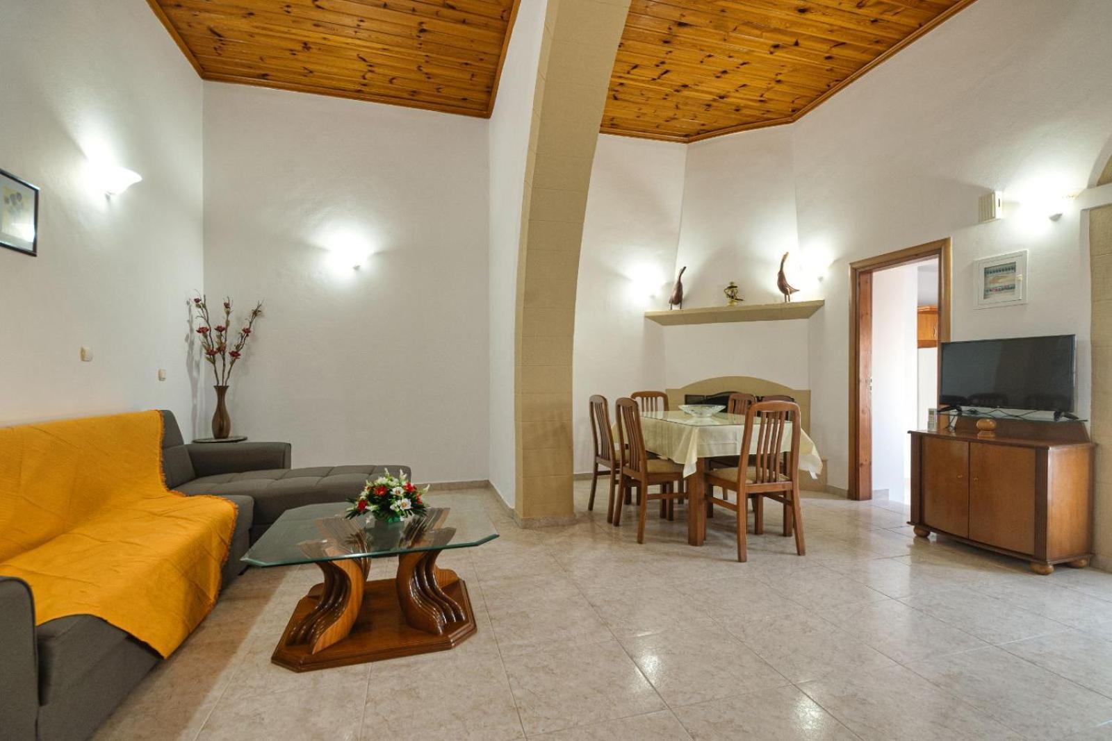 Sofia Traditional House Tatil Evi Afantou